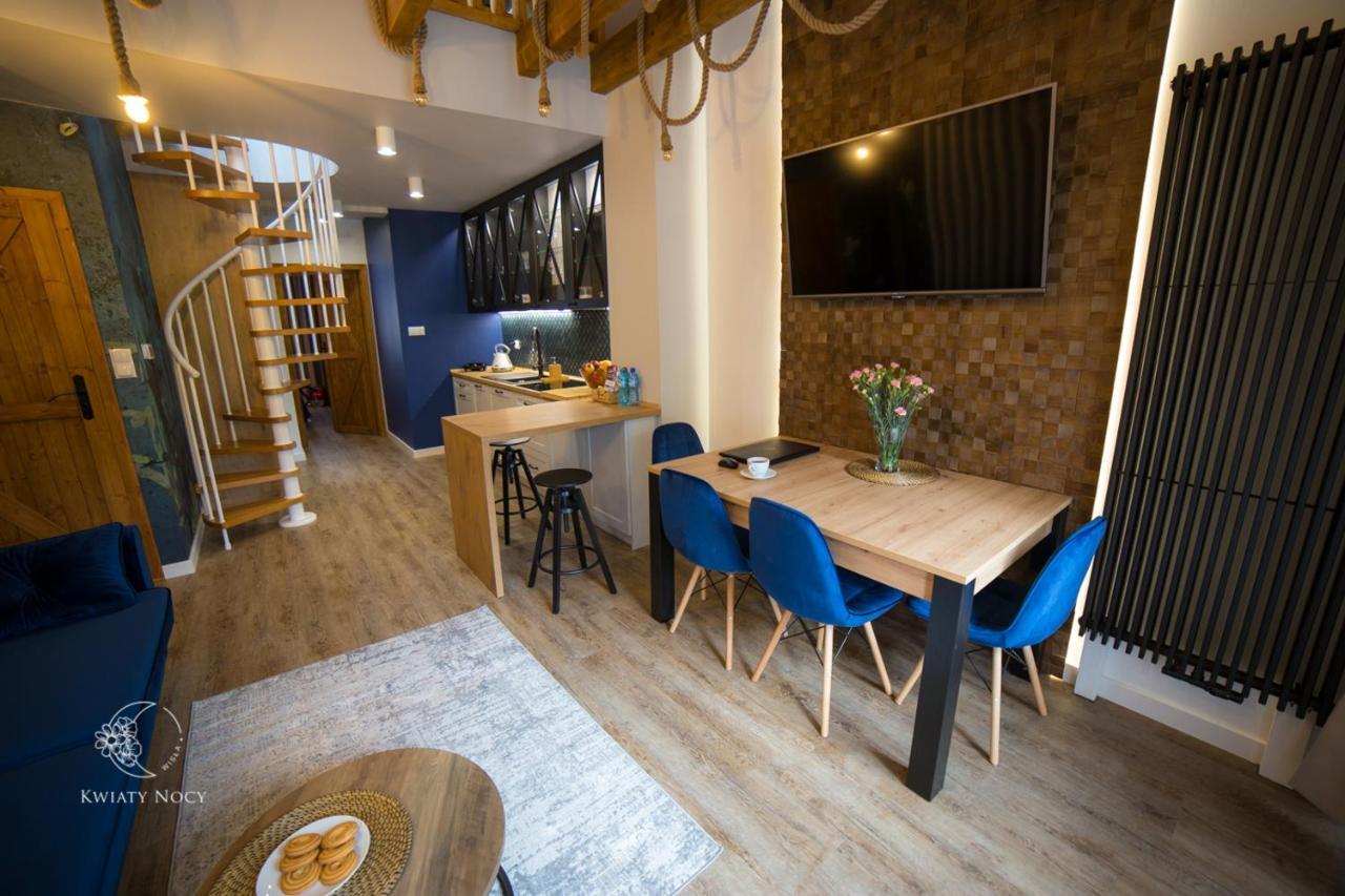 Apartamenty "Kwiaty Nocy" I "W Krainie Mchu" - 비스와 외부 사진