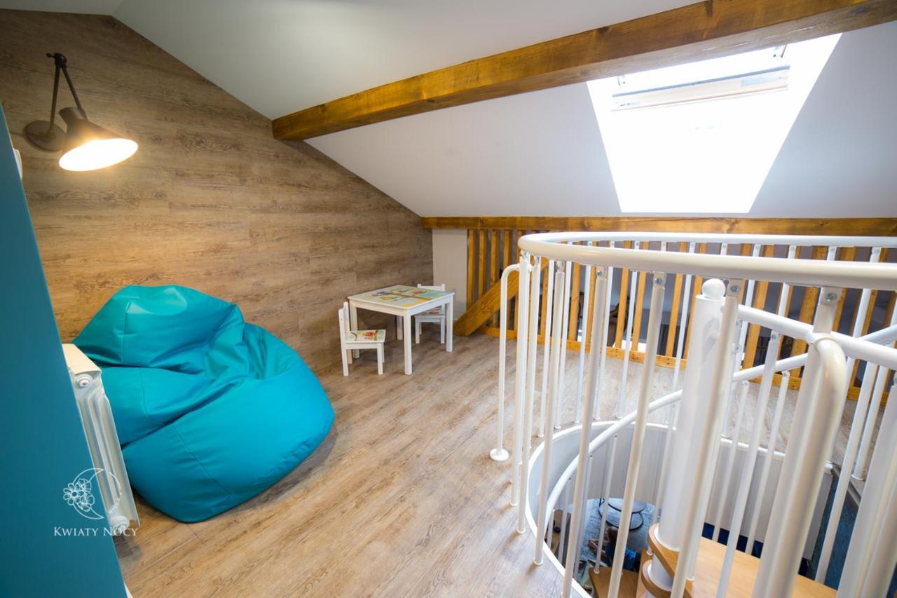 Apartamenty "Kwiaty Nocy" I "W Krainie Mchu" - 비스와 외부 사진